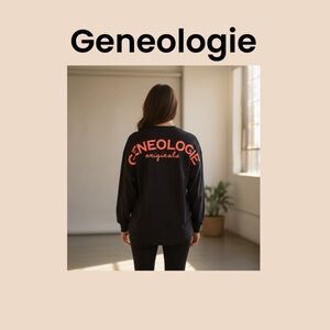 Women’s Geneologie Long Sleeve Shirt Size Small